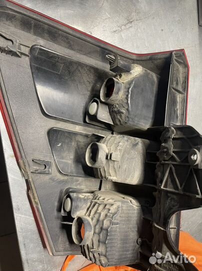 Стоп сигнал правый suzuki grand vitara / escudo