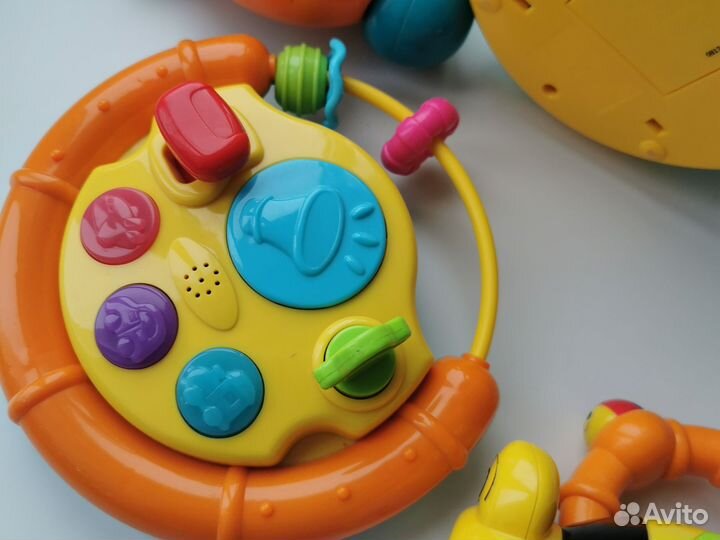 Игрушки музыкальные развивающие