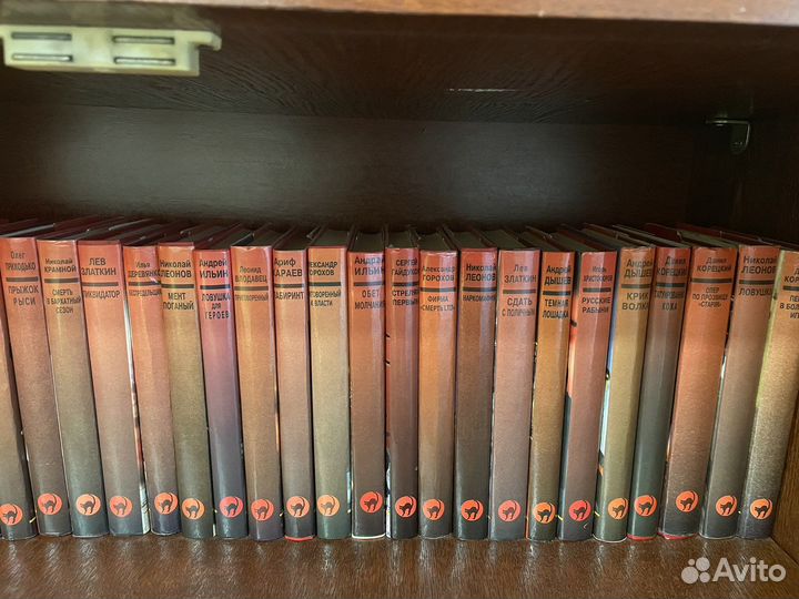 Детективы «Черная кошка»