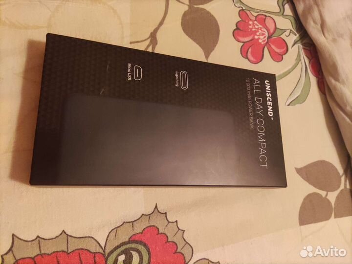 Повербанк Uniscend 10000 мАч