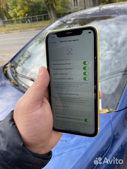 iPhone 11, 64 ГБ