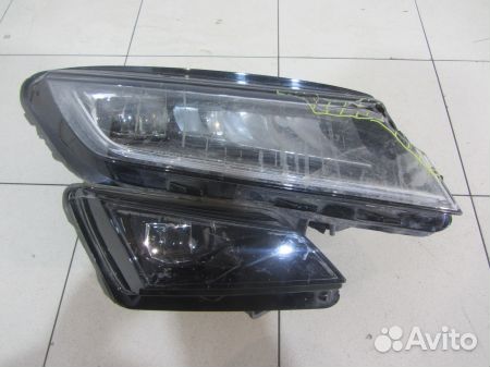 Блок фара правая Шкода