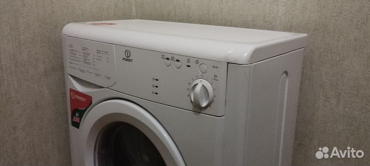 Стиральная машина indesit