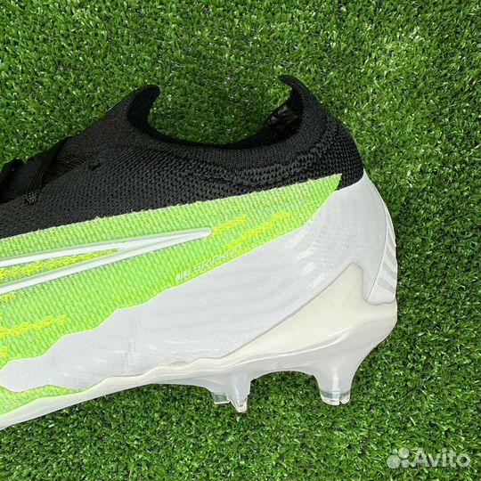 Бутсы Nike Phantom GX