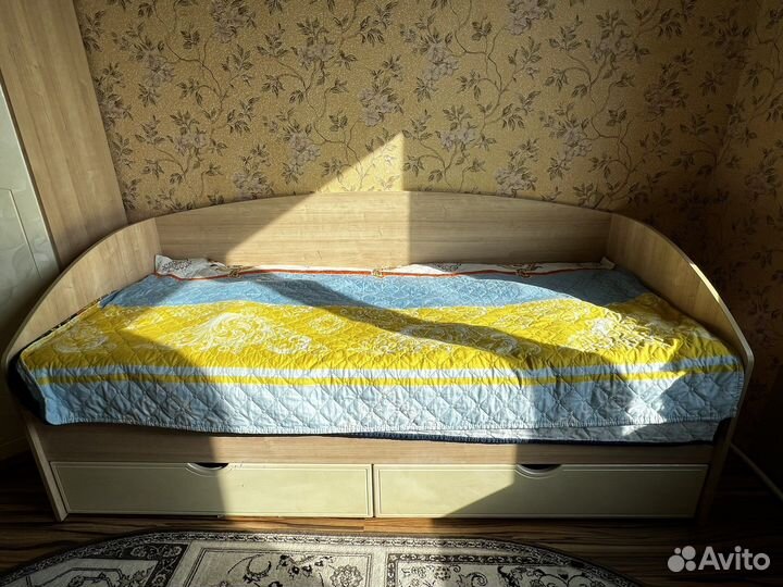 Мебель для комнаты бу