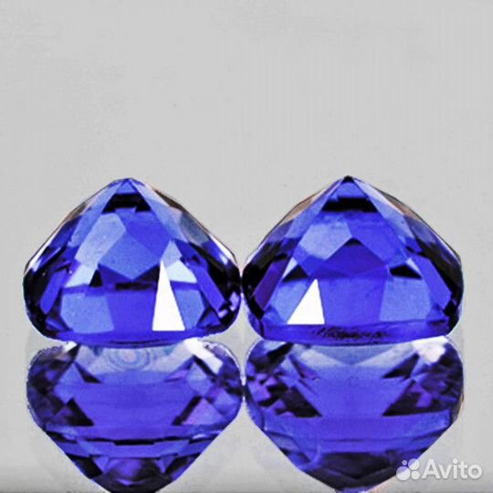 Танзанит натуральный 0,57Ct 1к-кт 4х4мм VVS Cushio