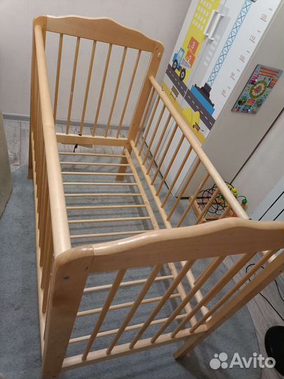 Детская кровать с матрасом