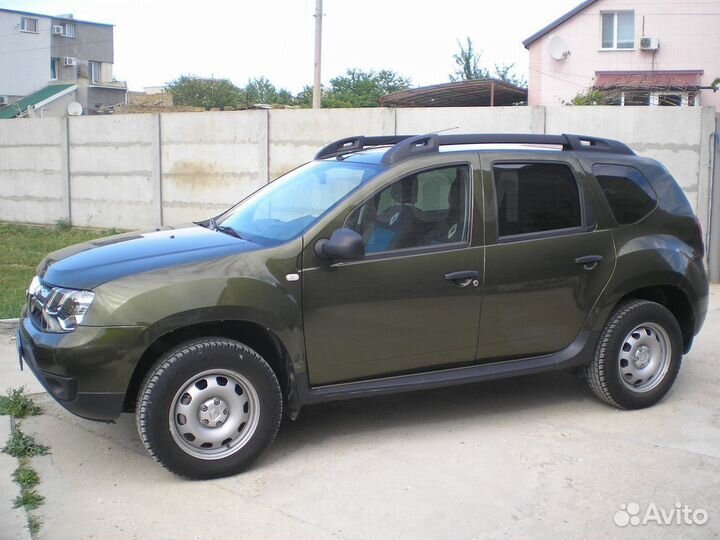 Рено Дастер / Duster много запчастей на выбор