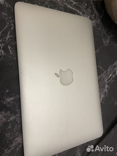 Apple MacBook Air 13 2011