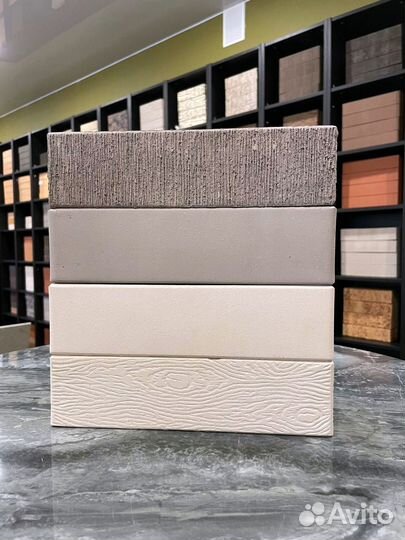 Керамический кирпич серый дерево жкз