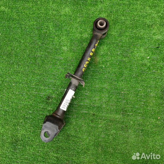 Рычаг поперечный задний правый Suzuki Grand