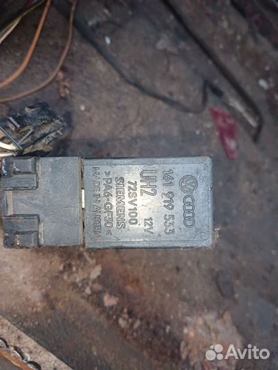 Реле подогрева сидения Transporter T4 caravelle