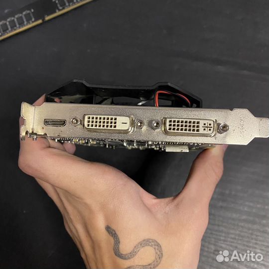 Видеокарта 750TI 1gb ddr5