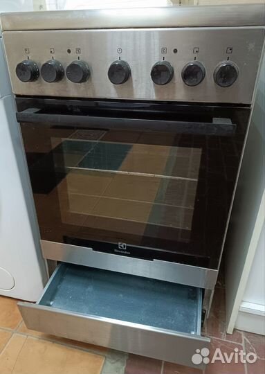 Плита электрическая electrolux (35)
