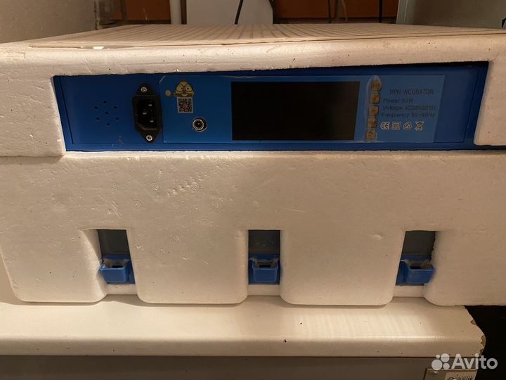 Продам инкубатор