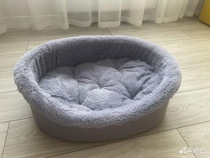 Лежанка для кошек и собак 65*55 см