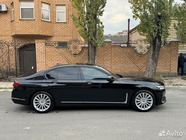 BMW 7 серия 3.0 AT, 2022, 17 000 км