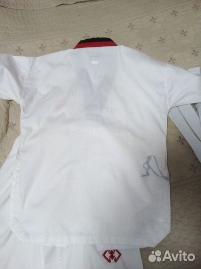 Форма для тхэквондо 150