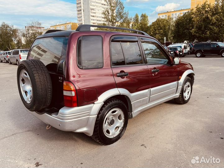 Suzuki Grand Vitara 2.5 AT, 2000, 202 652 км