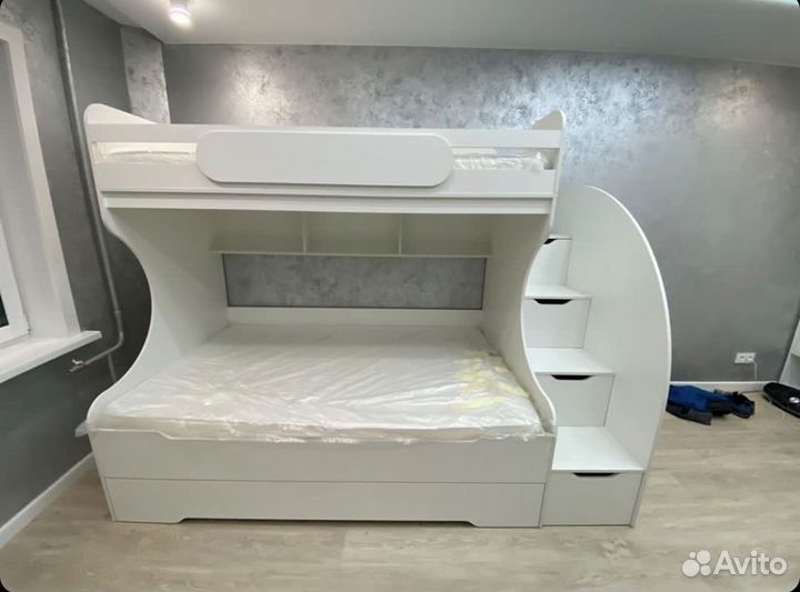 Трёхъярусная кровать 120х200 биг