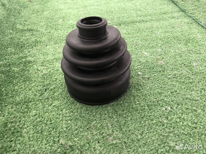 Пыльник шруса наружнего переднего subaru