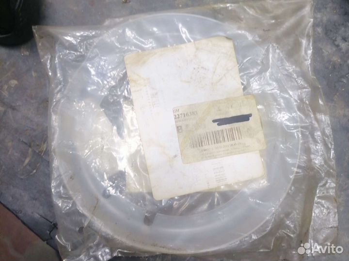 Изолятор пружины GM