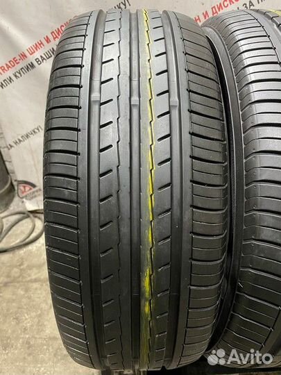 Yokohama BluEarth-ES ES32 215/55 R17 94V