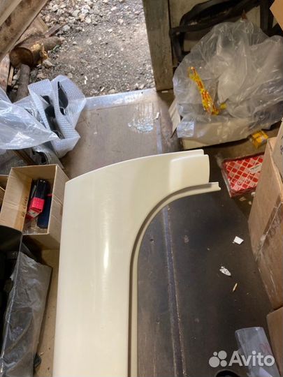 Накладка лобового стекла левая Man Tgs Tgx