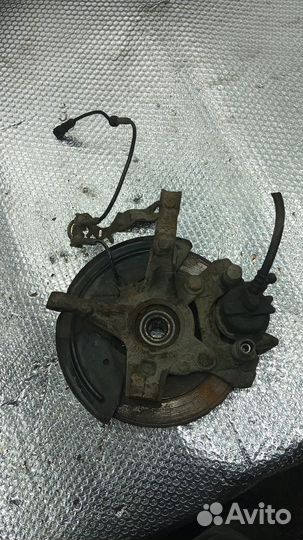 Кулак поворотный левый Renault Logan 2, 2014