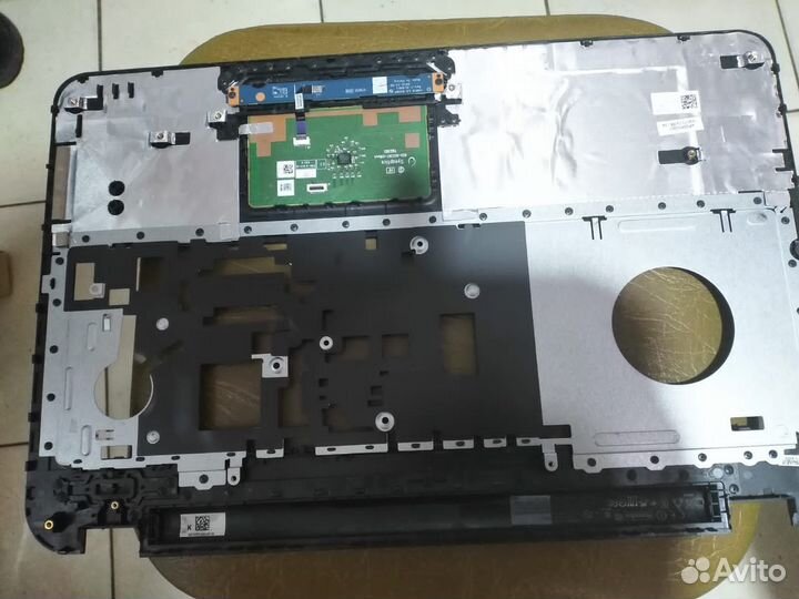 Топкейс ноутбука dell Inspiron 3721