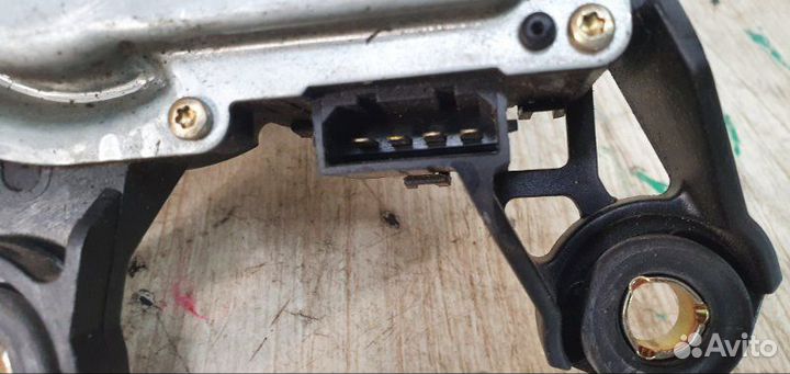 Моторчик стеклоочистителя задний Vw Transporter T5