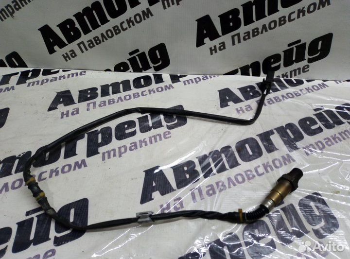 Датчик кислородный задний правый Volkswagen Passat