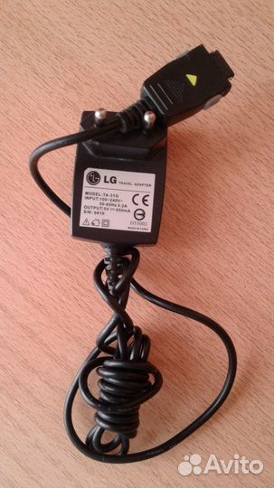 Зарядки к кнопочным LG, Maxell, шнур USB,подставка