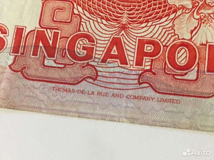 10 долларов Сингапур