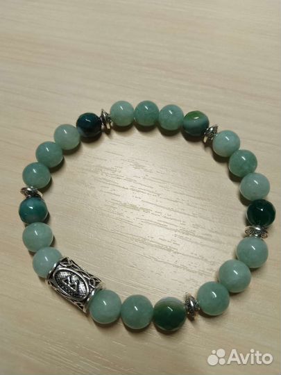 Женские браслеты из натурального камня