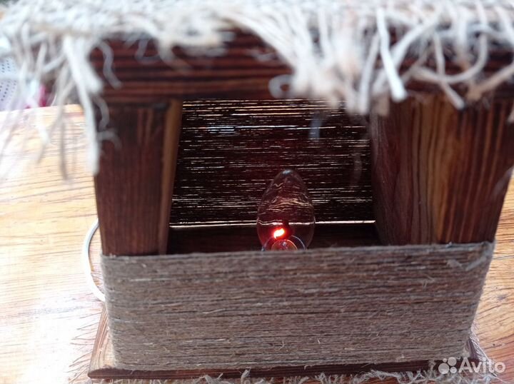 Настольный светильник из дерева в стиле лофт