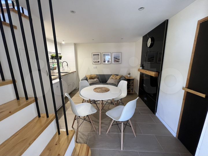 Дом 62 м² на участке 3 сот.