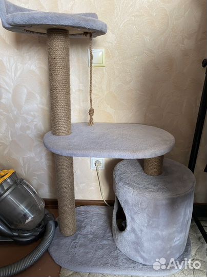 Комплекс-когтеточка для кошек с домиком