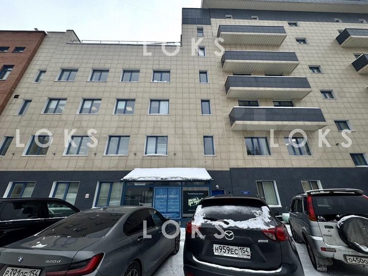 Офис, 273.5 м²