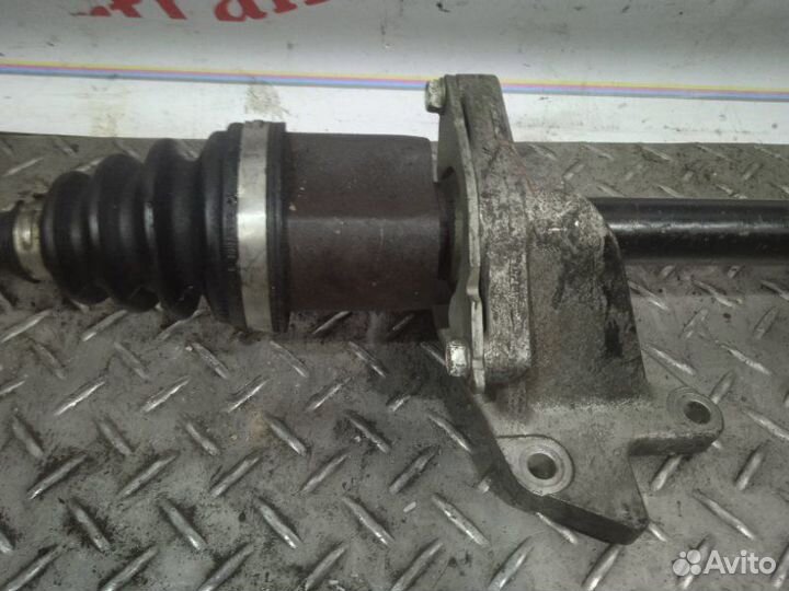 Привод передний правый Nissan Teana L33 QR25