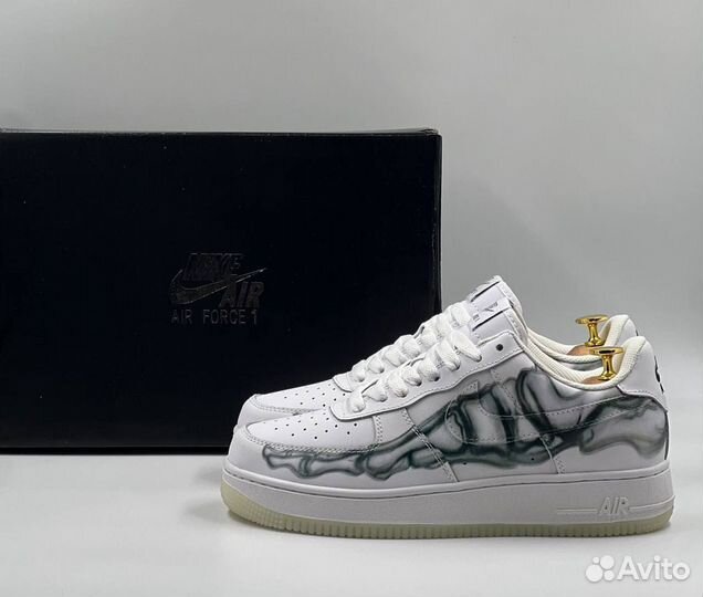 Кроссовки женские Nike Air Force 1 Skeleton Qs