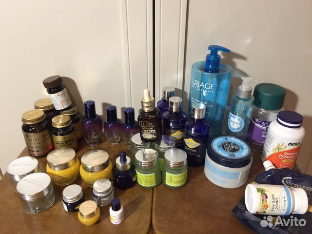 Банки из-под косметики пакетом