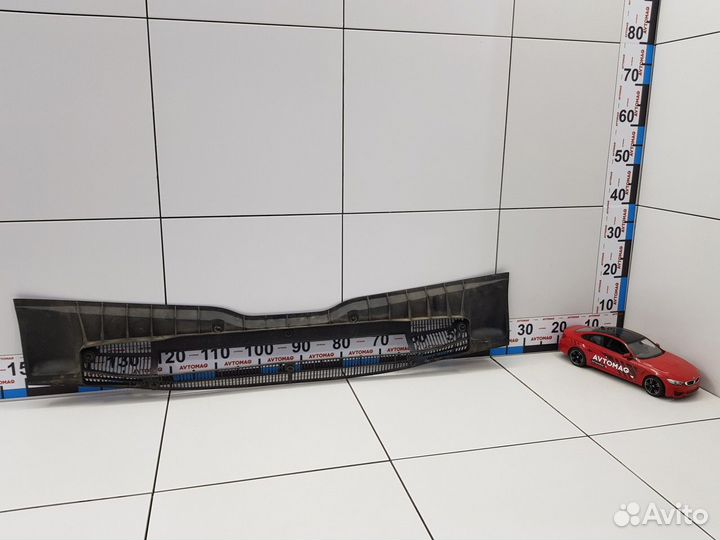 Решетка стеклоочистителя (жабо) (BMW X5)