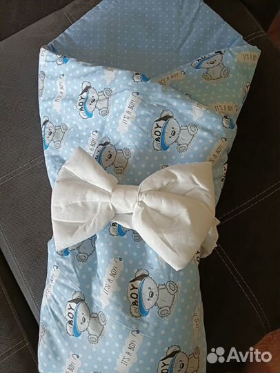 Комплект на выписку (одеяло уголок, слип)