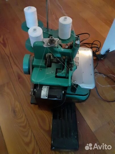 Оверлок для швейной машины