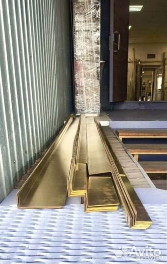 Декоративные изделия из латуни полоса, уголок