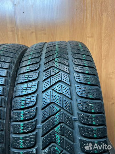 Pirelli Winter Sottozero 3 255/45 R19