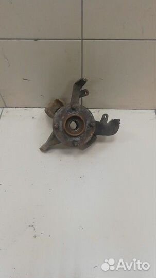 Кулак поворотный передний правый Ford Focus