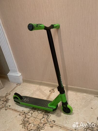 Трюковой самокат vespa