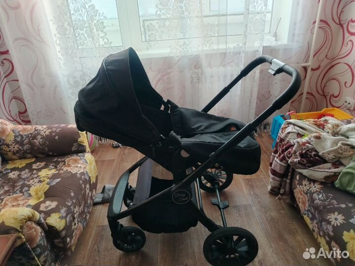 Коляска 3 в 1 с автолюлькой